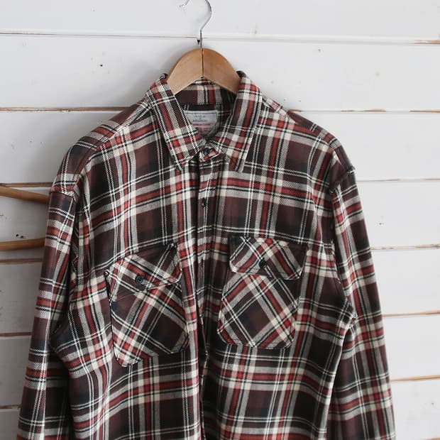 (착용컷) AVIREX 체크 셔츠 (남성용 105)