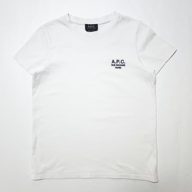 아페쎄 A.P.C. 데니스 로고 반팔 티셔츠 화이트