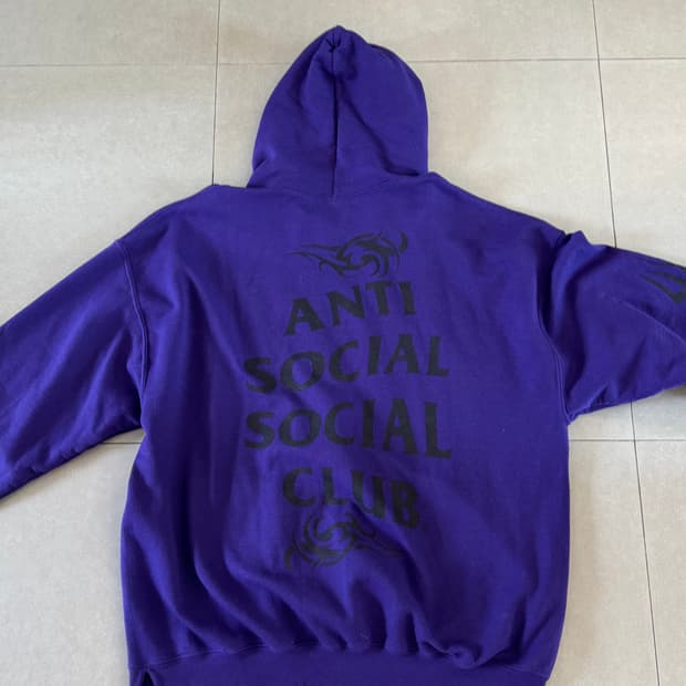 Anti Social Social Club 후트티