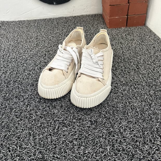 AMI 아미 스니커즈 베이지 41 (260mm)