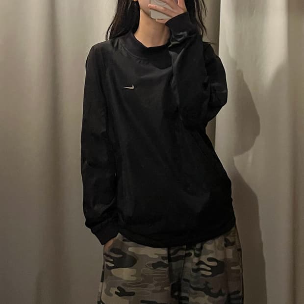 나이키 웜업 맨투맨