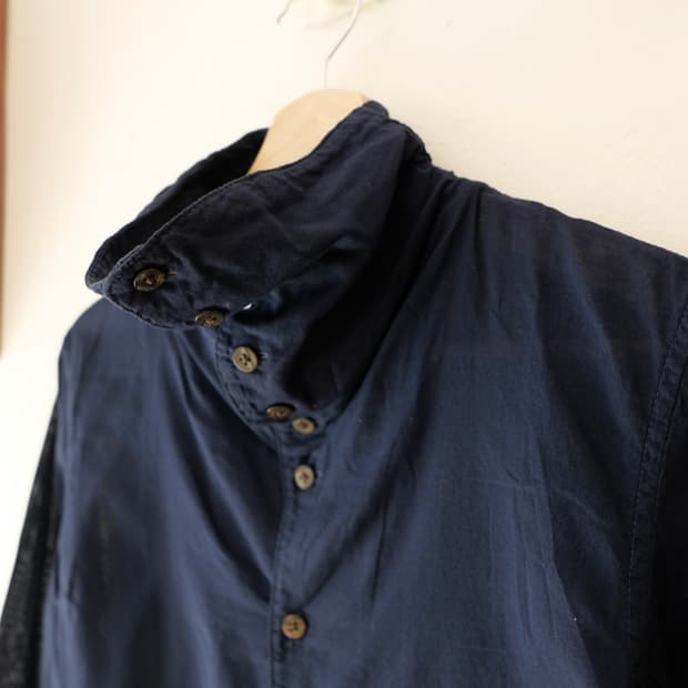 캐피탈 하이넥 셔츠