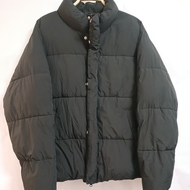 (XL,105)스파오 남녀공용 웰론 숏패딩 블랙