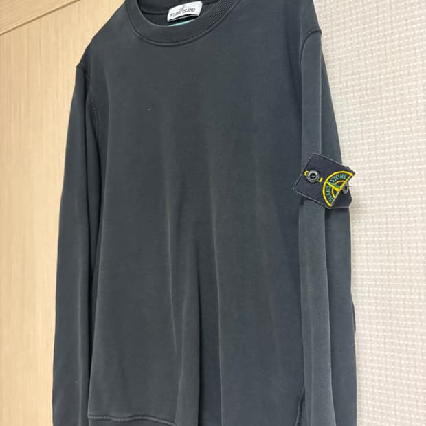 스톤아일랜드 맨투맨