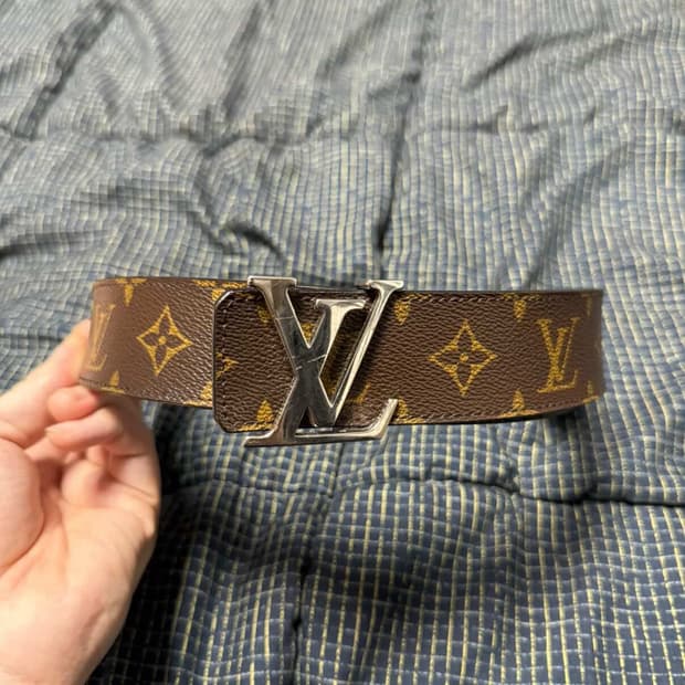 (105/40) 루이비통 이니셜 리버서블 모노그램 벨트