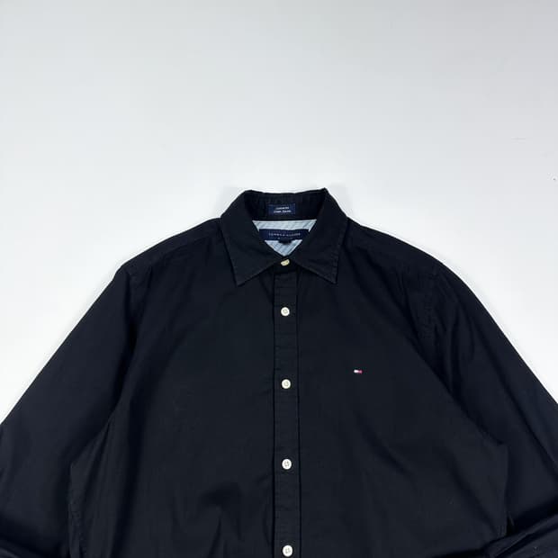 타미힐피거 플래그 커스텀핏 블랙 셔츠 (실측 M)