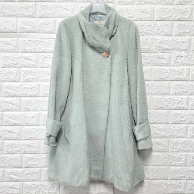 택포) 지고트 민트 모혼방 코트 M