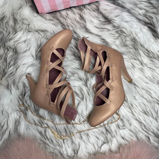 질스튜어트 발레리나 힐 앵클 구두