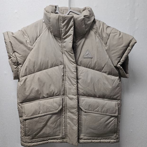 네파 반팔 패딩 조끼 베이지   85