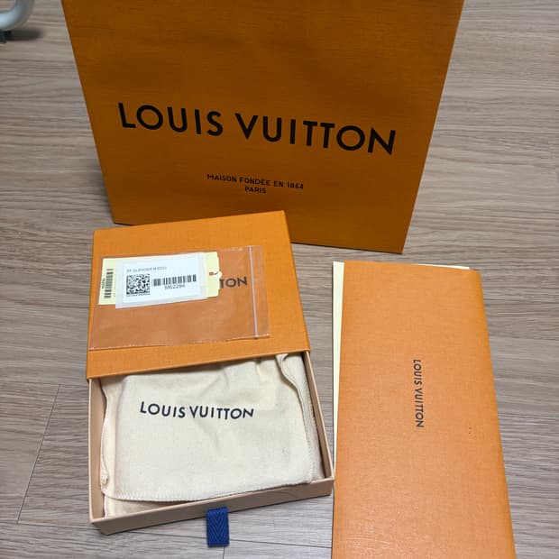 루이비통 이클립스 반지갑 풀박