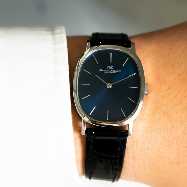IWC 엘립스 네이비 빈티지 수동 시계