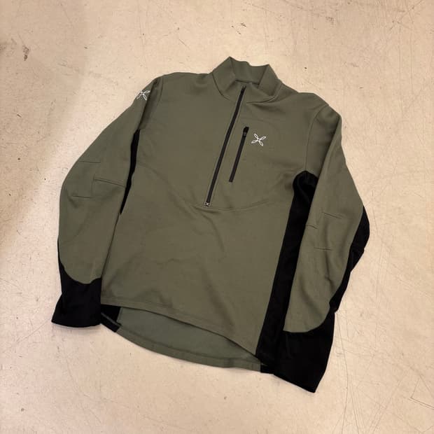 몬츄라 카키 등산 롱슬리브