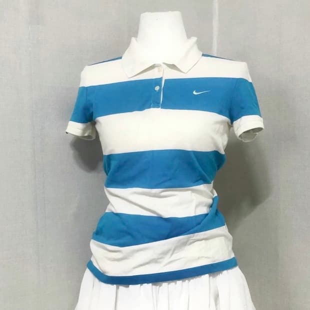 나이키 카라 반팔 스카이블루