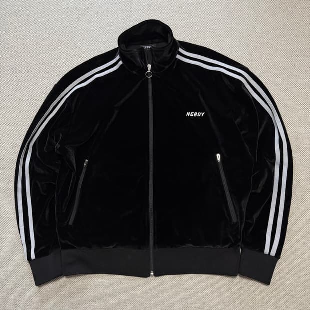 널디 벨벳 트랙 자켓
