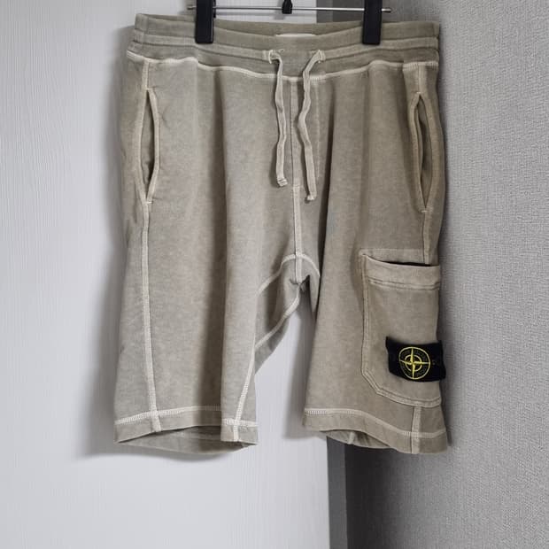 스톤아일랜드 반바지