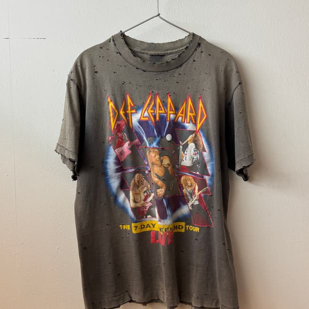 90s def leppard tour faded t shirt