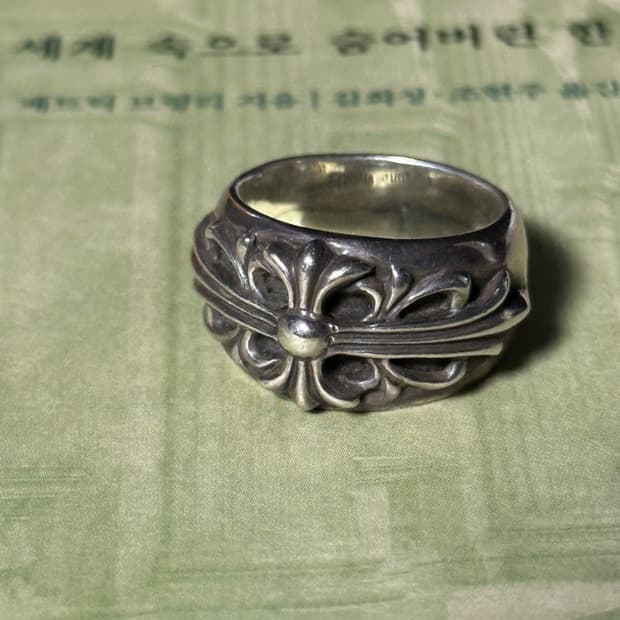 Us7.5 크롬하츠 플로랄링