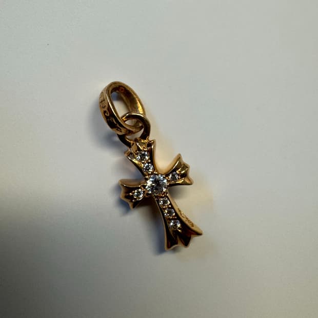 크롬하츠 22k 베이비팻 파베 다이아