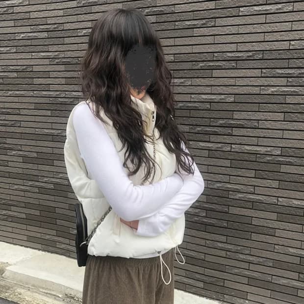 [애니원모어] 마런 스트링 패딩 조끼 (ivory)