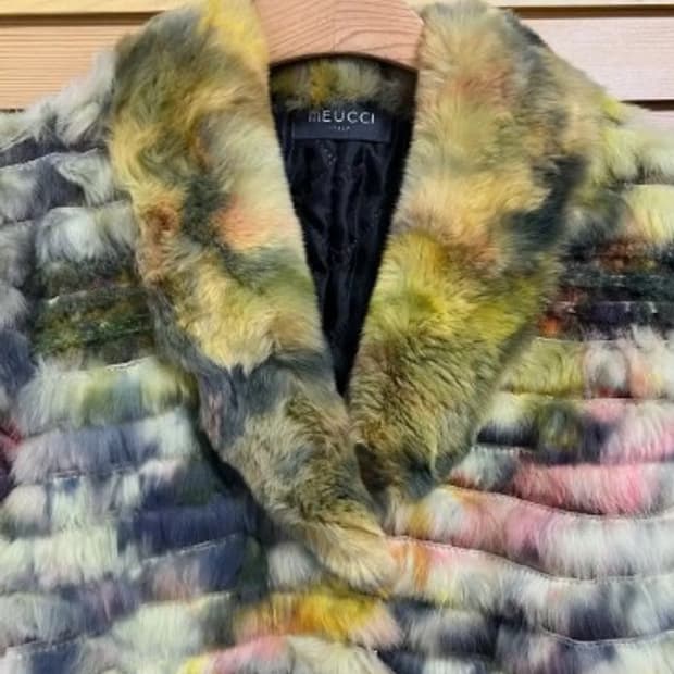 이태리 MEUCCI 여성 그런지룩Y2K 그라데이션 모피퍼숏자켓