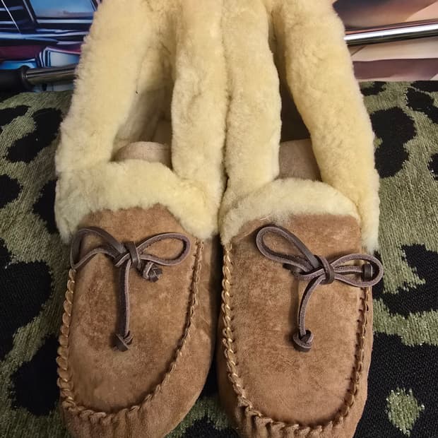 어그 모카신 앤슬리 (UGG Ansley)