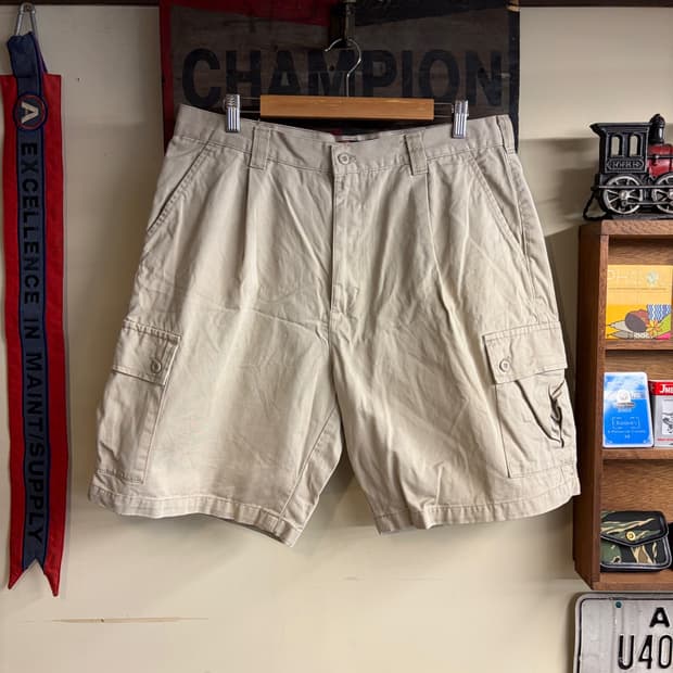 Chaps Cargo Shorts Khaki 36 Size 260506-