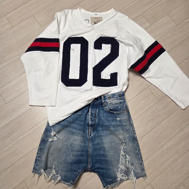 바스켓케이스 02 긴팔 티셔츠