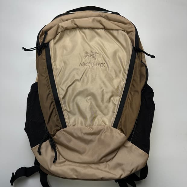 ARC'TERYX BEAMS 아크테릭스 빔즈 맨티스 26 백팩