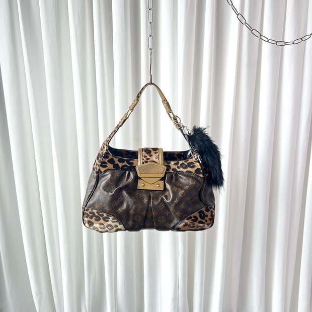 루이비통 SS06 리미티드 에디션 레오파드 폴리 포니 헤어 숄더백