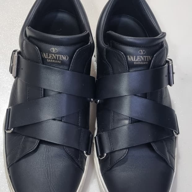 발렌티노 브이펑크 스트랩42