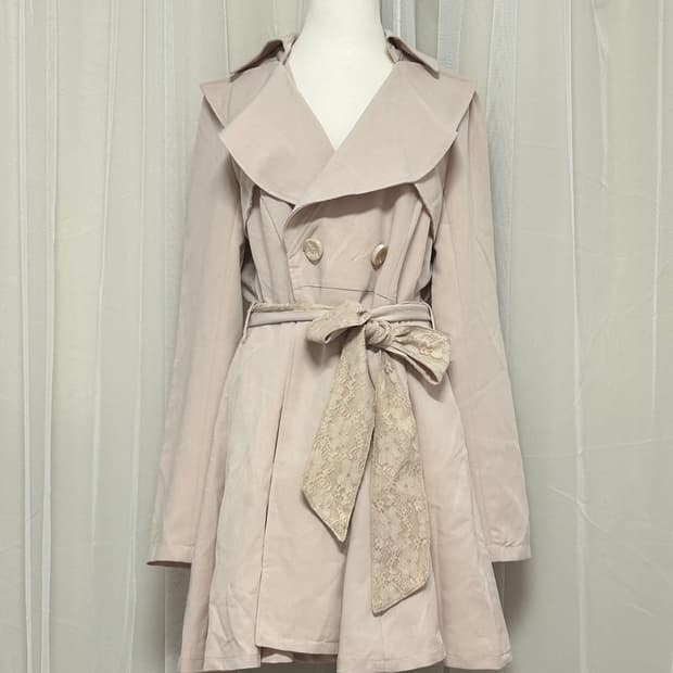 리즈멜로 리본 트렌치코트 히메갸루