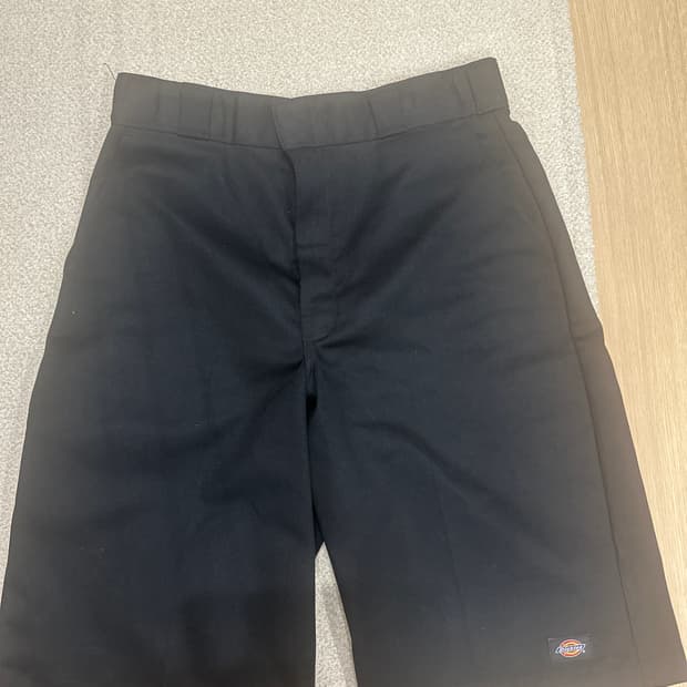 디키즈 42283루즈핏 워크쇼츠black 32사이즈