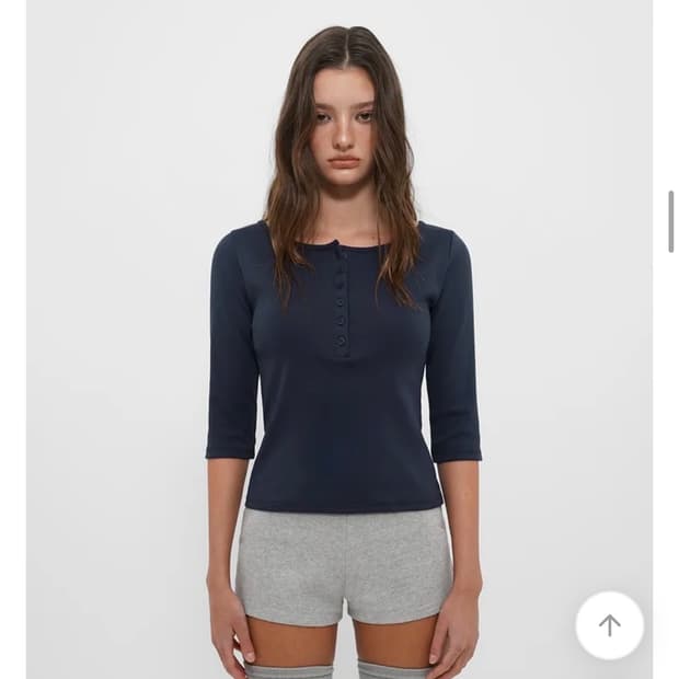 블랙업 헨리넥 7부티