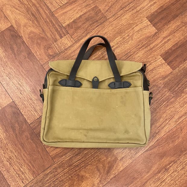 필슨 256 탄색 브리프케이스