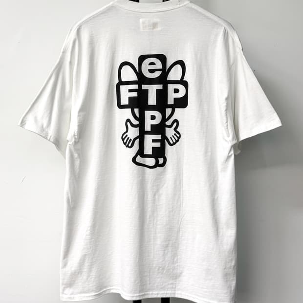 Etp 크로스 래빗 스케이트 티셔츠