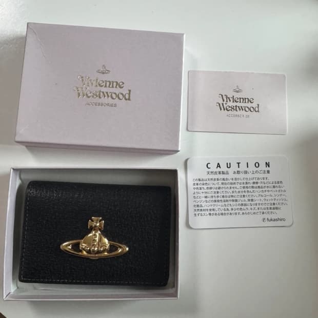 비비안웨스트우드 지갑 