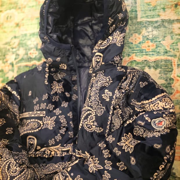 몽클레르(Moncler) 프리빌(Freville) 리버서블 다운 재킷