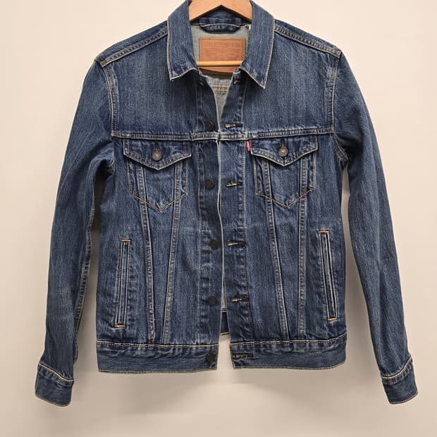 리바이스 남자 데님자켓.  싸이즈 S 95