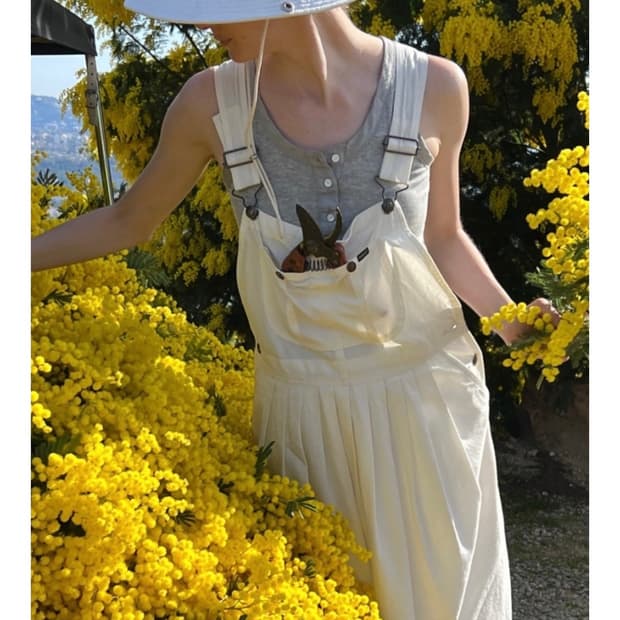 더바넷 아이보리 코튼 가드너 오버롤 드레스(원피스)