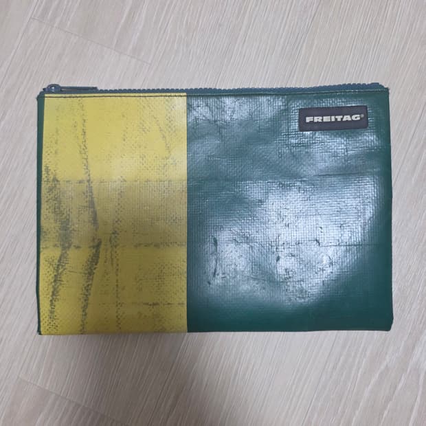 프라이탁 파우치