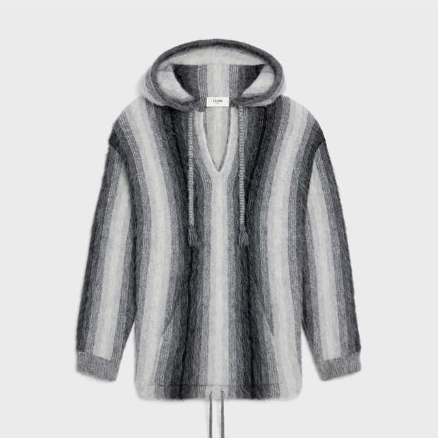 [세븐틴 원우님 착용] 셀린느 21fw 바자 모헤어 스웨터