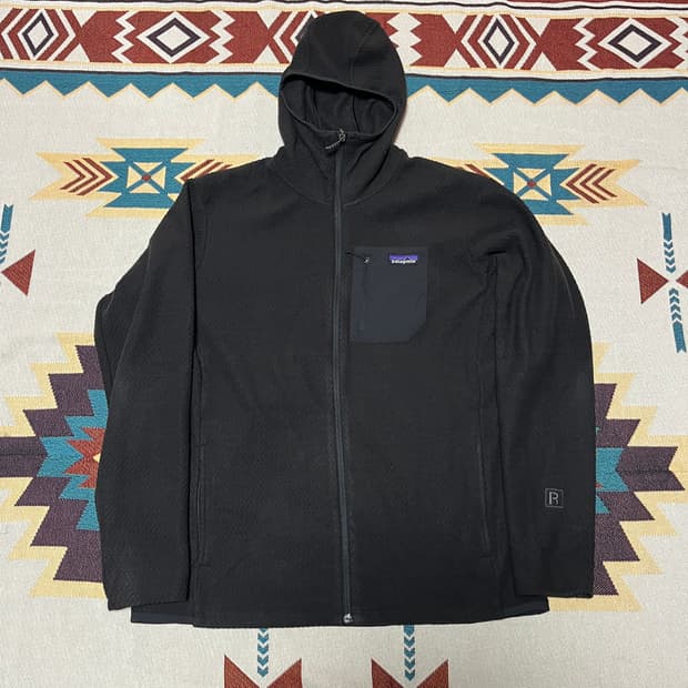 파타고니아 R1 에어 풀 집 후디 L 블랙