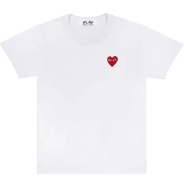 ⭐️[정품/새상품] 꼼데가르송 PLAY 하트 와펜 화이트 반팔티⭐️