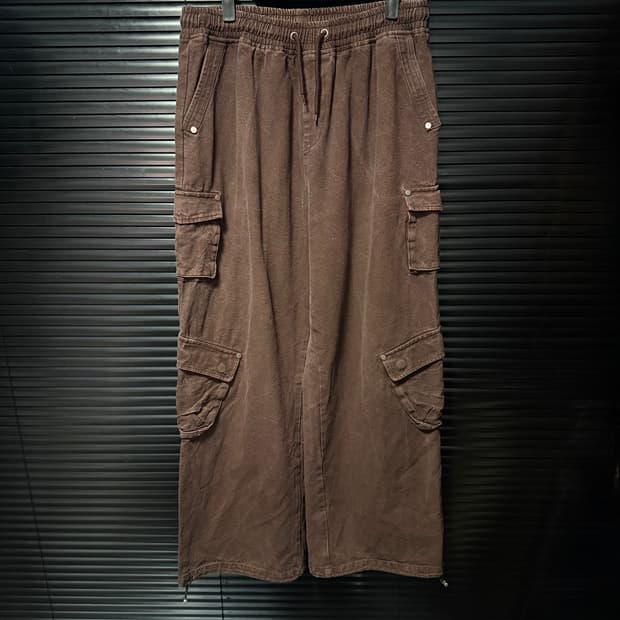 투래빗 브라운 버건디 리벳 포켓 카고 유틸리티 밴딩 와이드 커브드 팬츠