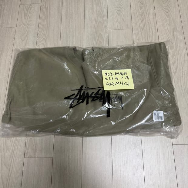 L) 스투시 서울 맨투맨 아미