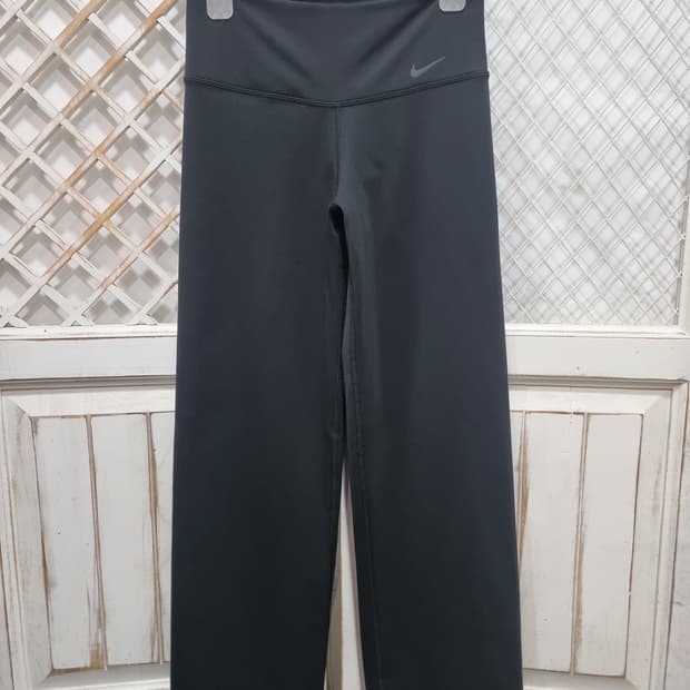 나이키 와이드핏 레깅스 (C701