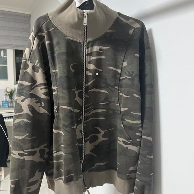 투웨이 카모집업