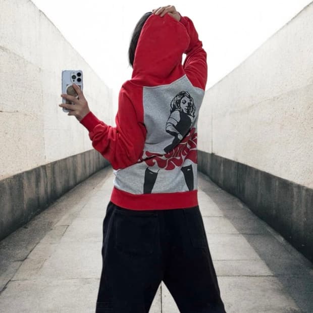 히스테릭 글래머 래글런 빅로고 후드집업