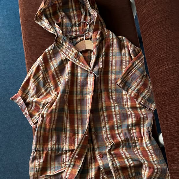 Natural volume cotton hooded shirket