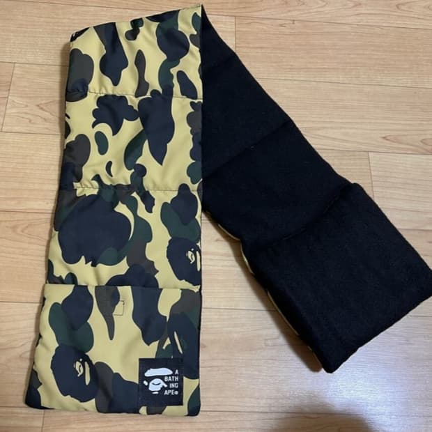 베이프 패딩 머플러